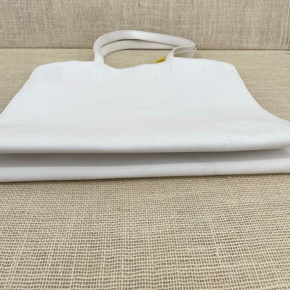 Vince Camuto large Tote, Purse, Shoulder Bag, White, Tassel detail - Picture 2 of 6